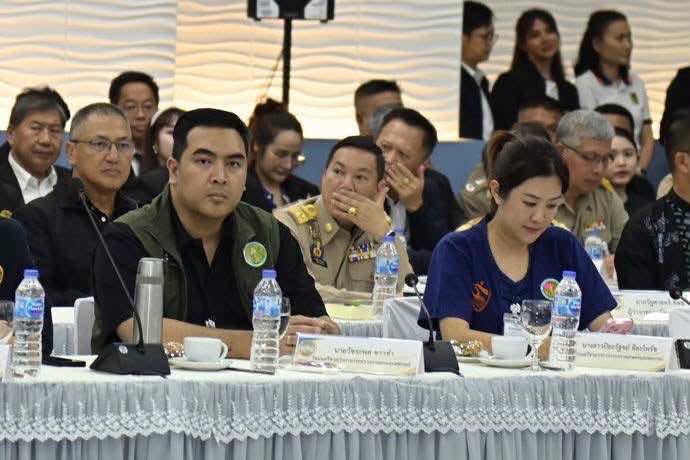 title - รองเลขาธิการ ส.ป.ก. ติดตามคณะรัฐมนตรีเกษตรฯ ร่วมเวทีระดมความเห็นการบูรณาการแนวทางพัฒนาพื้นที่ 5 จังหวัดภาคใต้ 